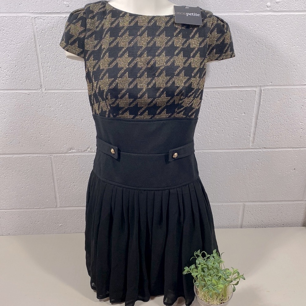NWT Osos petite gold and black dress​​​​​​​​​​​​​​​